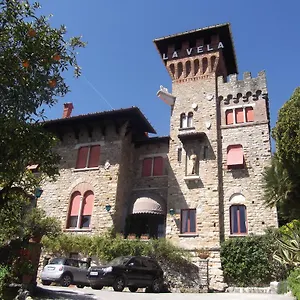 La Vela-castello Il Rifugio מלון